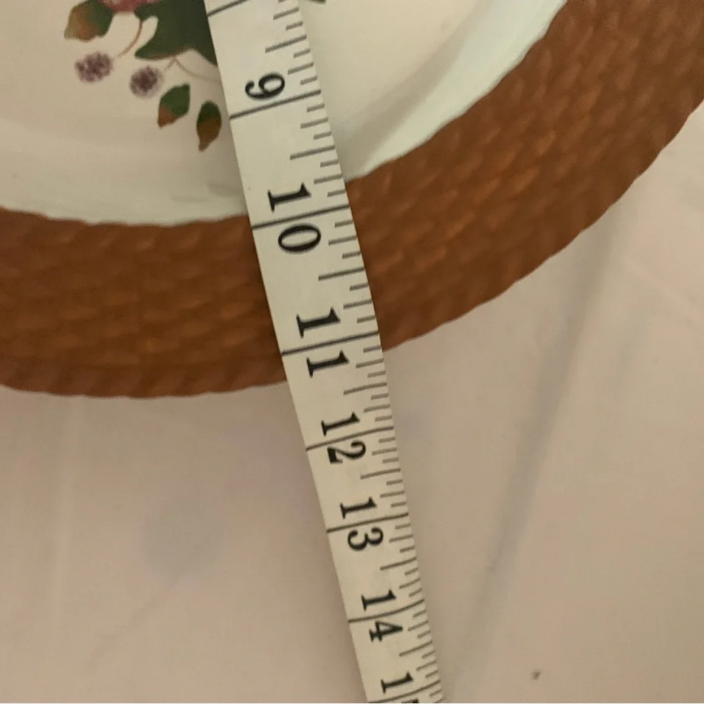 JUDY BUSWELL CERAMIC PIE PLATE / DISH